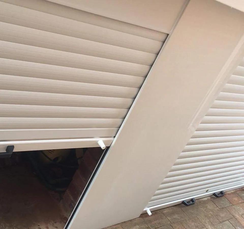 Meon Valley Garage Doors Ltd - Roller Doors - Southampton - Hampshire 