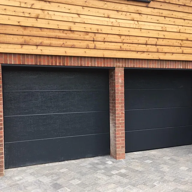 Meon Valley Garage Doors Ltd - Sectional Door - Southampton - Hampshire 