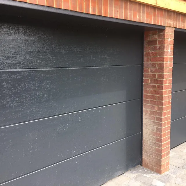 Meon Valley Garage Doors Ltd - Sectional Door - Southampton - Hampshire 